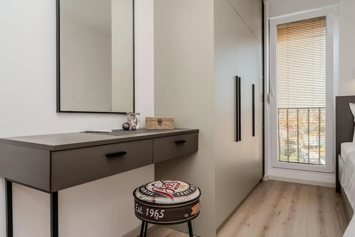 Star Boulevard Apartment Zadar